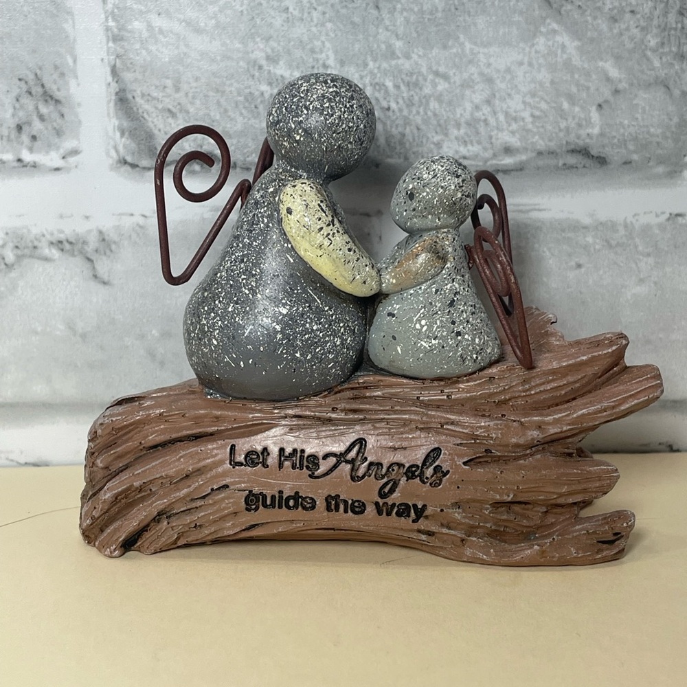 Ganz Serenity Angel Figurine poly resin. Pebble look. Wire wings. Gray brown